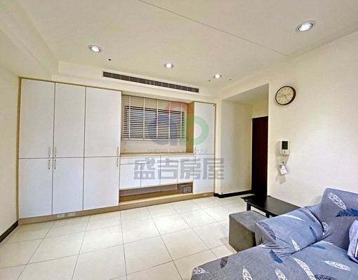 西屯中港首璽~漂亮精裝大兩房+機上休旅車位~~ - Image 3