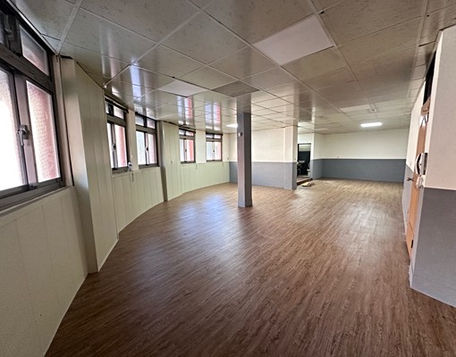 近徐匯捷運站中山一路2樓適辦公室工作室倉庫 - Thumbnail 3