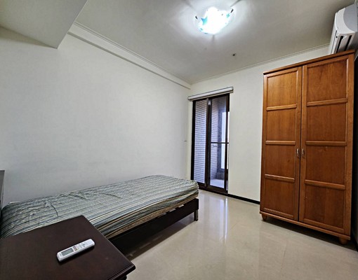 竹北近遠百AI園區景觀四房平面大車位出租* - Image 7