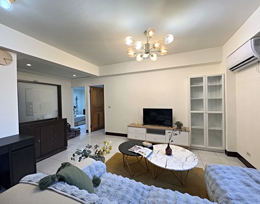 新店捷運5分鐘|電梯大樓可雙租補|三面採光|2房1衛| - Image 6