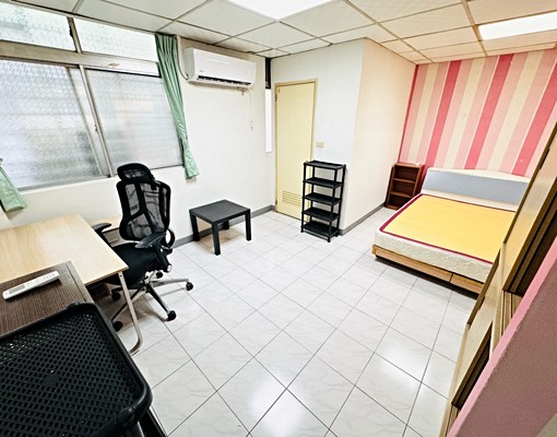 南京復興站,採光大套房/租補洽,機能強/邊間/低樓層 - Image 1