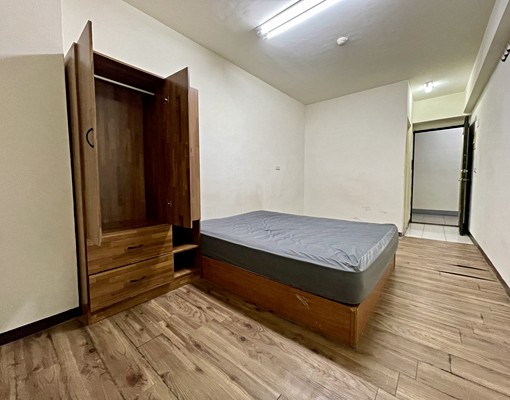 逢甲商圈電梯美套房｜可租補｜台水台電｜獨洗曬｜機車位 - Image 2