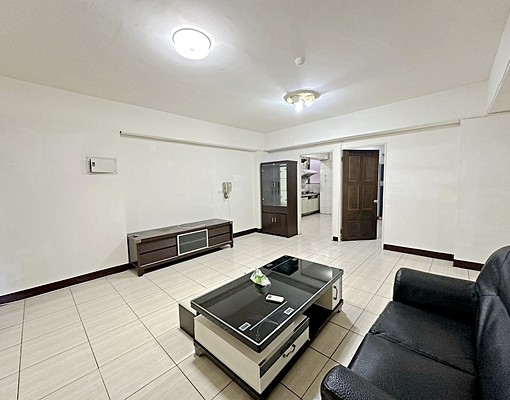 大連三街華廈✦近北門國小可入籍租補.低公設比多陽台 - Image 5