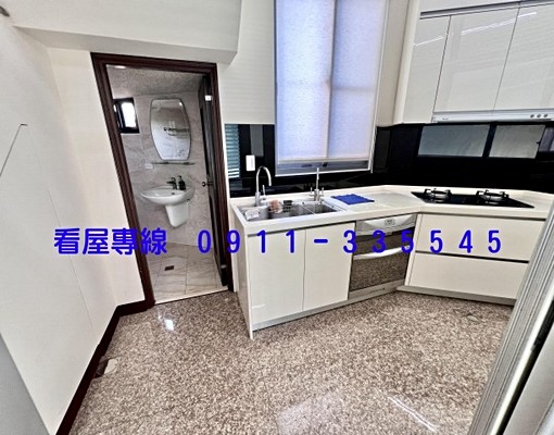 出租神岡社區雙車位美墅3萬/月 - Image 3