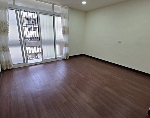 二苓市場及公園旁全新整修公寓 - Image 14