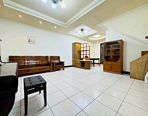 阿琴蚵嗲/大透天門前停車/租金成可議 - Image 14