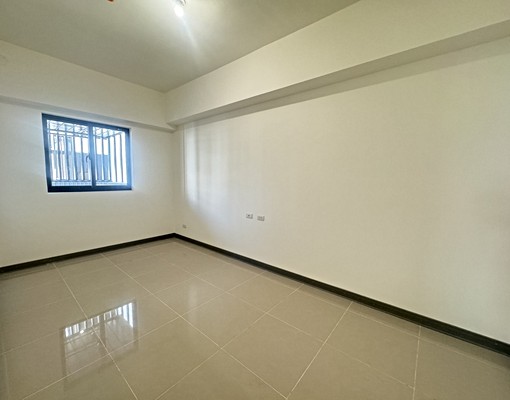 五泰可租補~航空城大三房~免仲介費~全新未住過 - Image 8