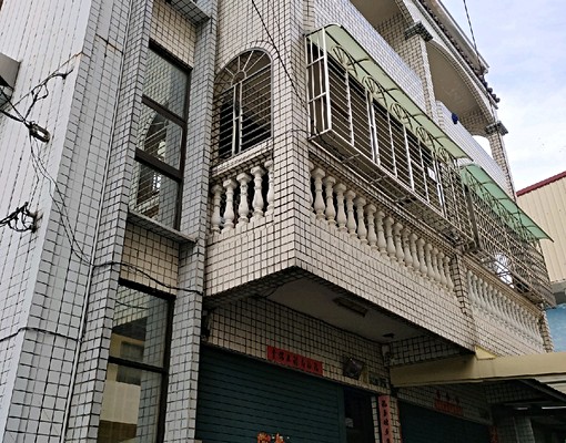 屋主自租,環境清幽,整棟住家,後山是圓山飯店,租給有緣人 - Image 1