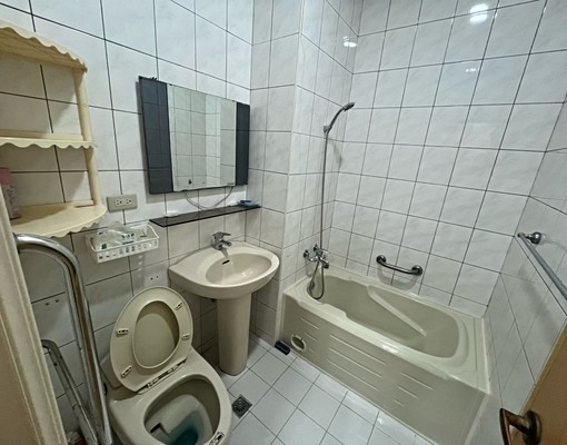 新埔一樓❤2房2廳2衛❤台水台電天然瓦斯 - Image 9