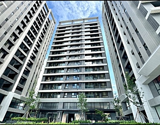 整層住家/春福年年/全新家俱65吋電視未住/二房大主臥 - Image 8