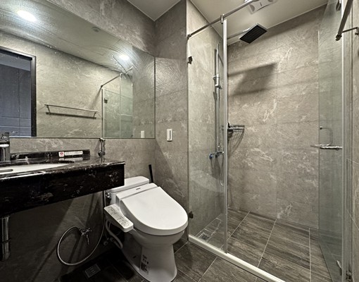 豐樂公園精美正一房一廳含管 - Image 4