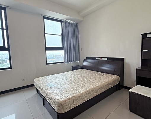 中科超大兩房有家俱電拎包入住 - Image 3