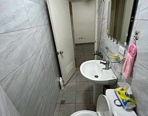 適合辦公室.倉庫使用🌟近廣豐商圈.生活機能優.歡迎入住 - Image 11