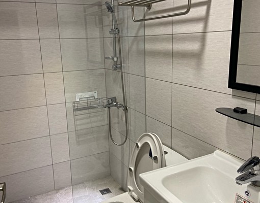 (可租補)走路5分鐘到中和站飯店式套房免仲介費 - Image 4