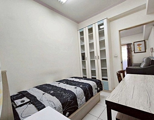 龍騰天下|高樓明亮三房家俱全含車含管|可租補 - Image 6