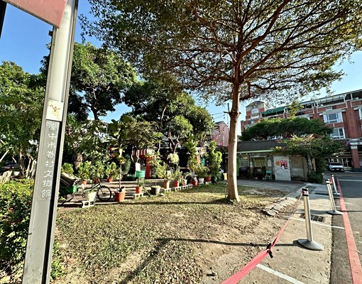 可停車北屯國小|北屯市場|朝南三樓看公園3房透天 - Image 14