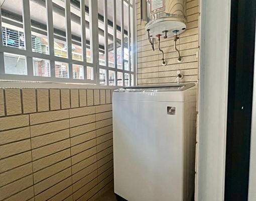 陽台套房/雙捷運/可租補/獨立洗衣機 - Image 3