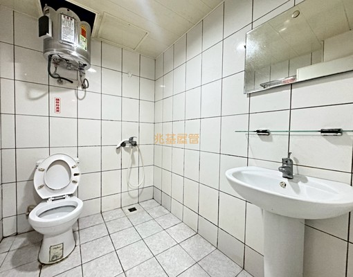 兆基🏡國父紀念館站、松菸大巨蛋、低樓層平價套房 - Image 5
