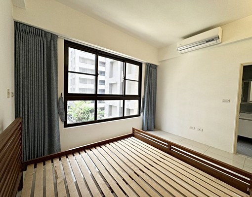 近公園河岸台科大重劃區愛因斯坦四房平車家俱可附｜附變頻冷氣 - Image 6