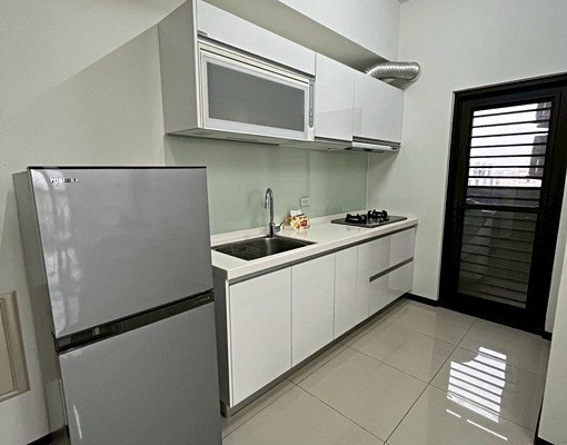 【土帝公社宅】善化優質社區傢俱全溫馨兩房、可開伙 - Image 2