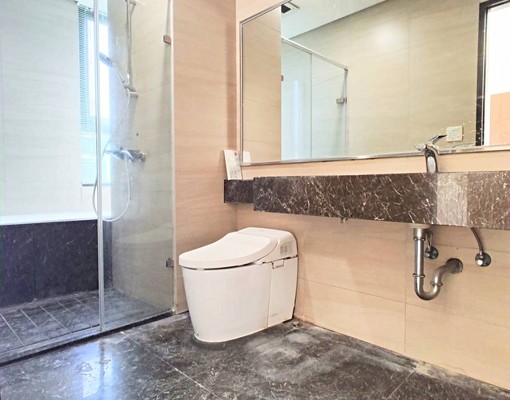 租客免仲介費,捷運A8站+A9站,3+1房,雙車位。 - Image 6