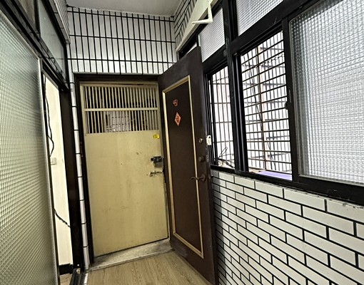新生北/民生東/林森北華泰飯店靜巷陽台溫馨套房/可寵 - Image 5