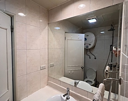 江子翠走路1分鐘/樓下即捷運、機能佳、採光佳、洗脫烘、可租補 - Image 6