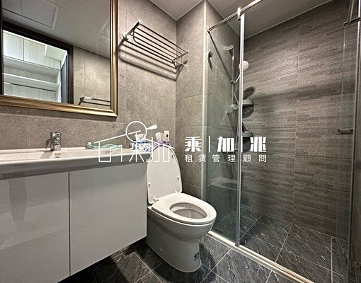 💥乘加兆Andy💥歸仁區超美內裝稀有釋出一卡皮箱入住 - Image 5