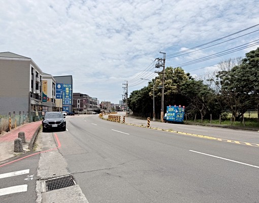 過嶺好市多㊣20米路稀有店面住家別墅 - Image 1