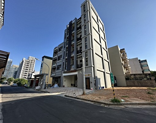 免仲介-可領補貼-大園溫馨大套房-宗修 - Image 1