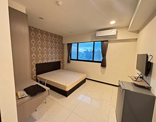 七七嚴選★宏達電🍓電梯🍓垃圾集中🍓 - 591租屋網 - Image 4