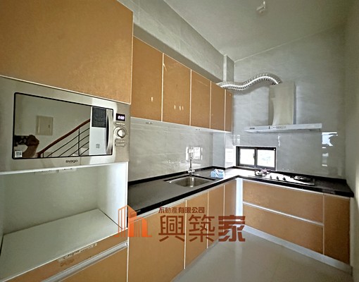 ‼️文德重劃區｜近國三68快速道路｜星巴克後方超美透天 - Image 7