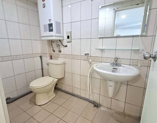 環球購物中心、採光佳、獨立洗衣機、垃圾代收、機能好 - Image 4