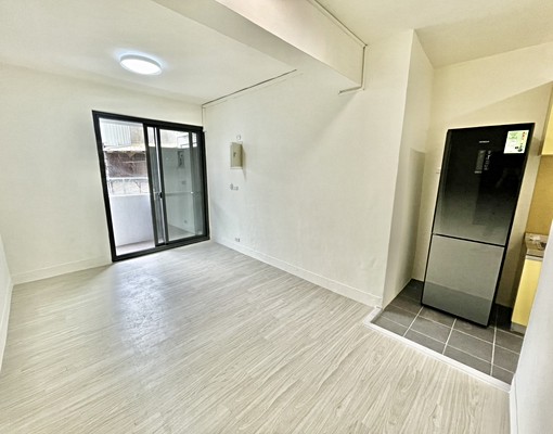 大里爬梯3房|可租補、戶籍|寵可談|近明德高中 - Image 2