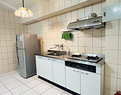 東區仁和1+1房溫馨華夏 - Image 1