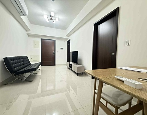 高大特區冠傑UI~二房二衛含傢俱電(含管) - Image 3