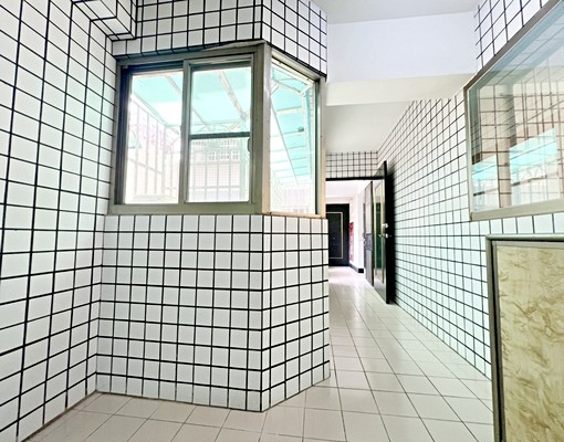 河堤/明誠商圈翻新三房二衛華廈出租 - Image 5