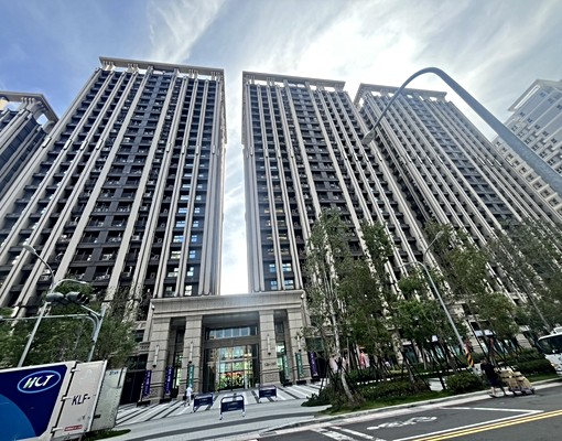 海山捷運約7分鐘｜世界花園全新三房｜使用密碼鎖｜可入籍、租補 - Image 2