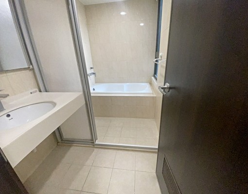 總太明日4房平車可租補入籍免仲介費可寵 - Image 6