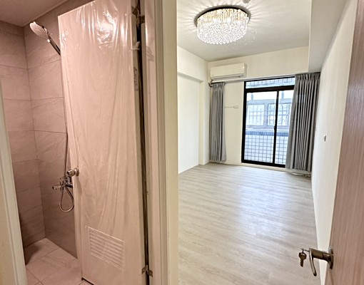 可租補6分鐘到園區!老屋翻新電梯三房家具電器全附平面汽車車位 - Image 9