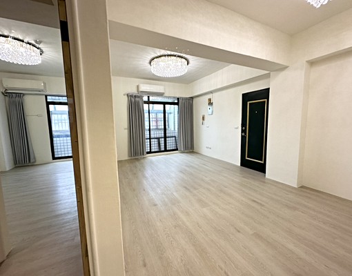 可租補6分鐘到園區!老屋翻新電梯三房家具電器全附平面汽車車位 - Image 1