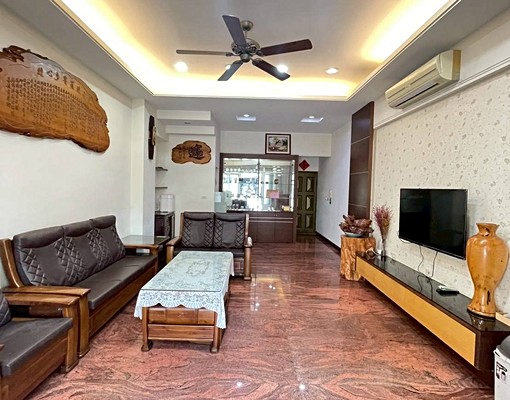 豐原正育英路高檔裝潢美透天 - Image 2