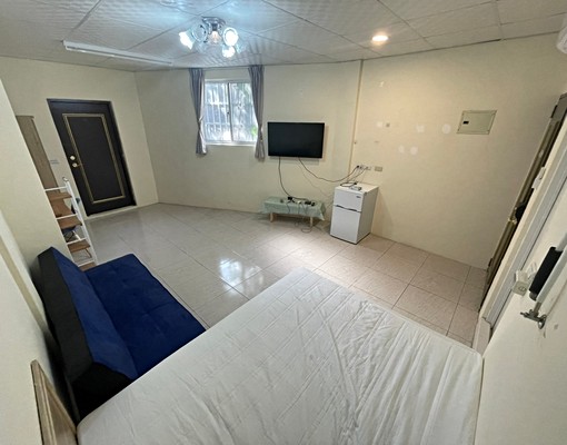 可租補🍁近大遠白/青海家樂福🍁陽台/獨洗曬🍁可寵大套房 - Image 1