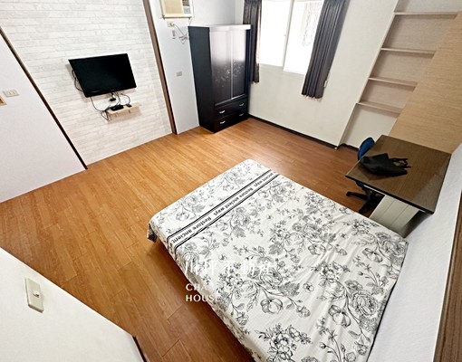 歐富承辦🏅小資美屋☎走路逢甲新光☎獨洗凸窗☎採光水水 - Image 4