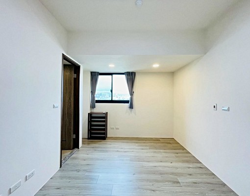 水湳經貿三房附平面車位|可租補 - Image 6