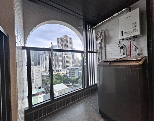 #前鎮區#一心二路#三多商圈捷運站#兩房平車#高樓層#可租補 - Image 7