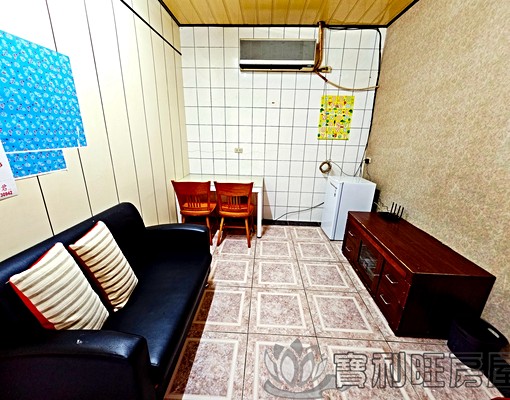 昌平路正忠排骨飯旁1+1房 - Image 3