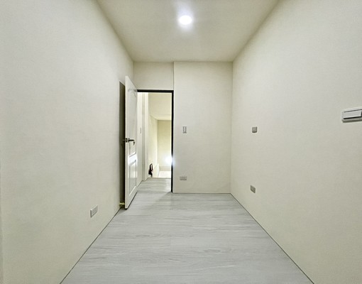 ✨北屯✨歐風全新裝潢三房透天✨裝潢一卡皮箱入住.精華地段 - Image 7