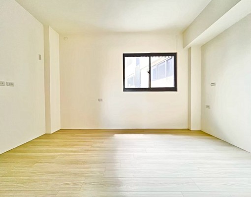 可租補💎絕美大透天💎質感木地板💎門前車位💎空屋 - 591租屋網 - Image 3