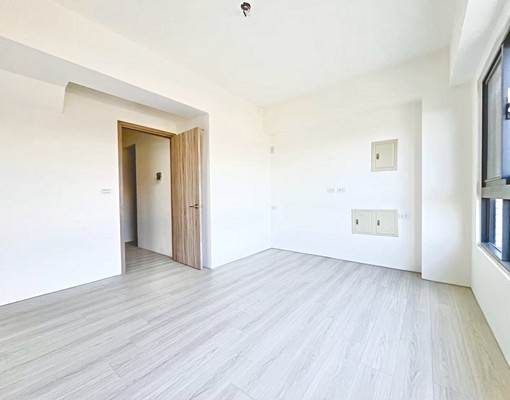 可租補💎絕美大透天💎質感木地板💎門前車位💎空屋 - Image 10